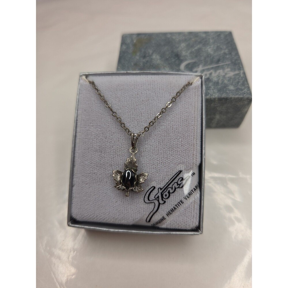 Vintage Stons Genuine Hematite Canadian Maple Leaf Necklace Silver Tone NIB